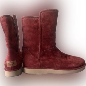 Red Ugg Boots Abree Size 8